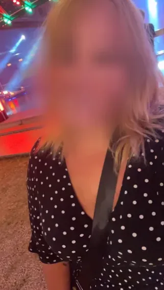Alba, 28