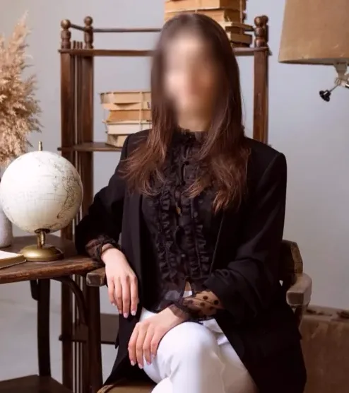 Aya, 31