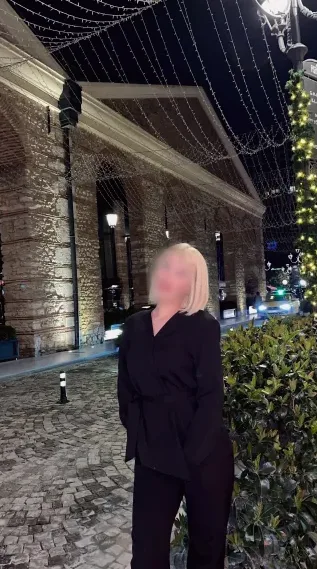 Camilla, 21