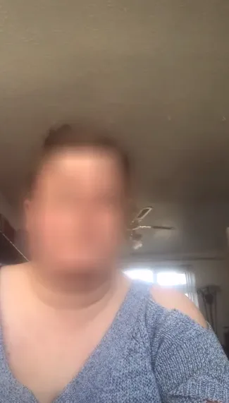 Cecilie, 28