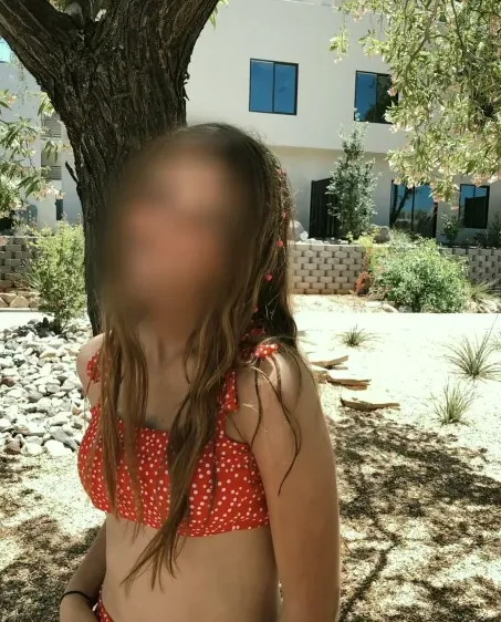 Lea, 19