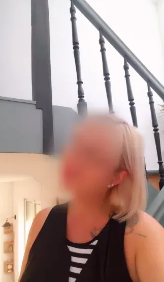 Mariam, 37