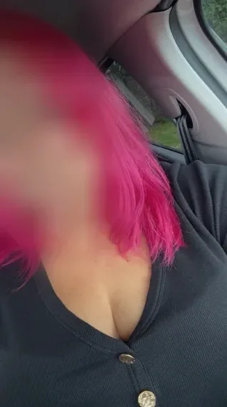 Mariam, 37