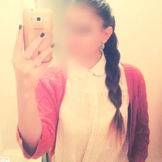 Nicoline, 37