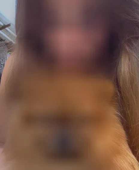 Zeynep, 40
